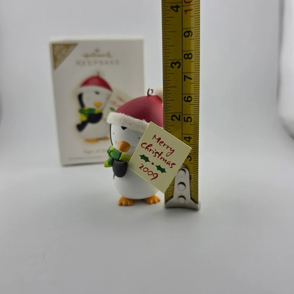 Hallmark Keepsake Sign‎ of the Times 2009 VIP Gift Ornament With Packaging